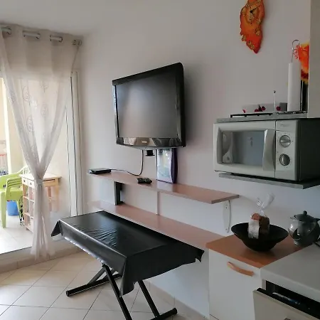 Appartement Residence Les Eucalyptus LʼÎle-Rousse Buitenkant foto